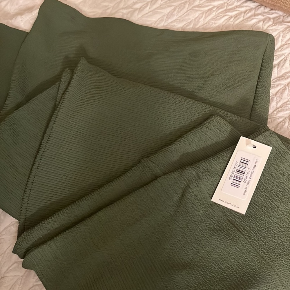 Olive Micro Scrunch Wide Leg Pant NWT - Picture 4 of 9